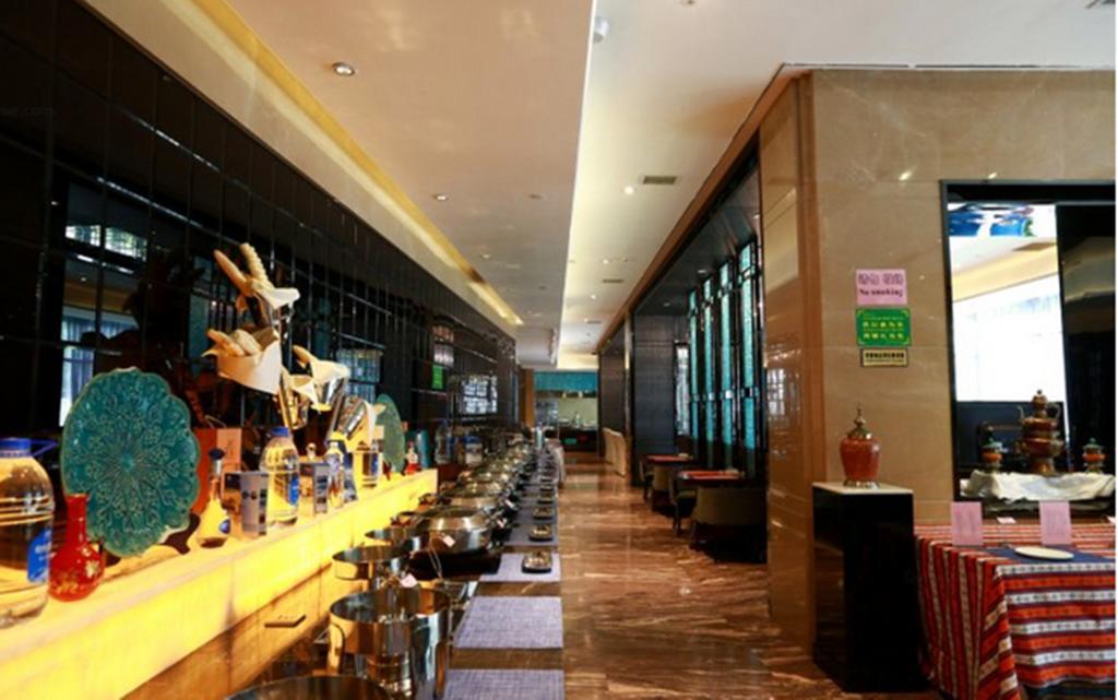 Tibet Minshan Hotel Lhasa Esterno foto