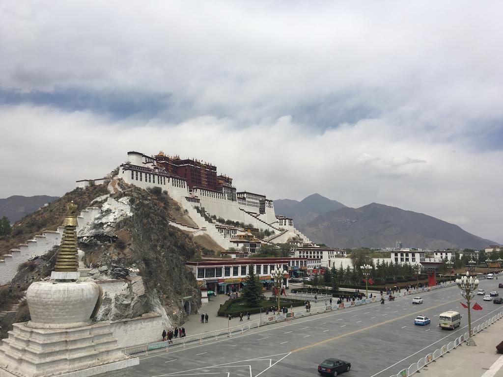 Tibet Minshan Hotel Lhasa Esterno foto
